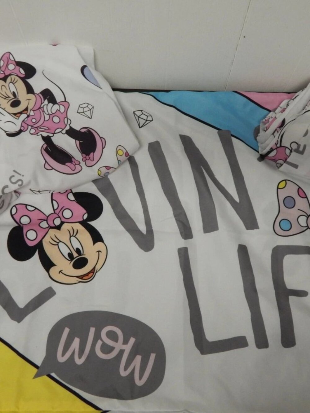 3 PC DISNEY Minnie Mouse LOVIN' LIFE Twin Sheets Pillow Case Set